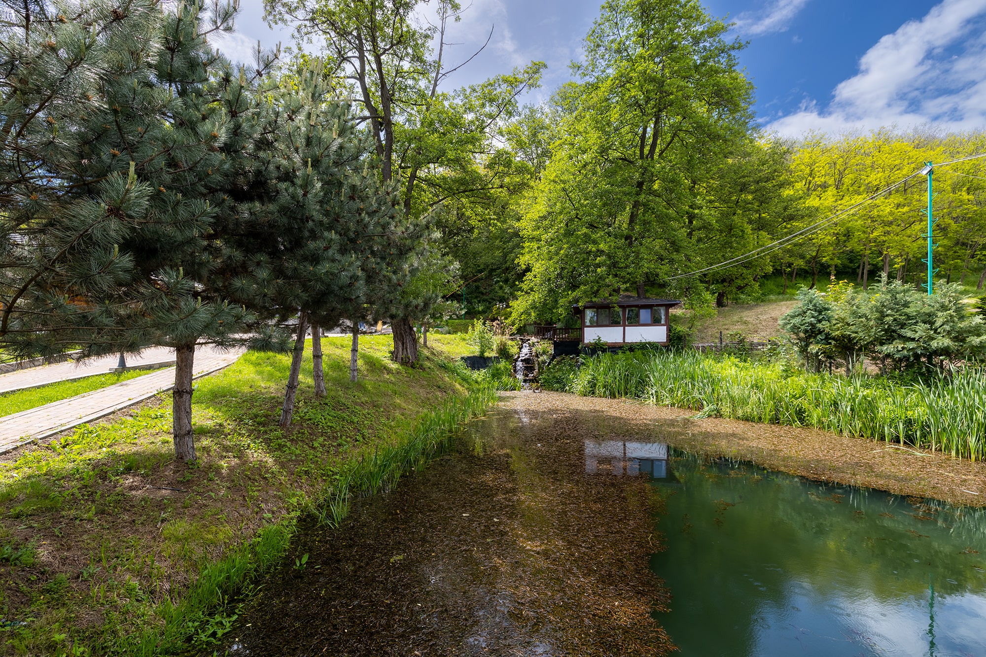 EXTERIOR – 3Z5A3457-HDR